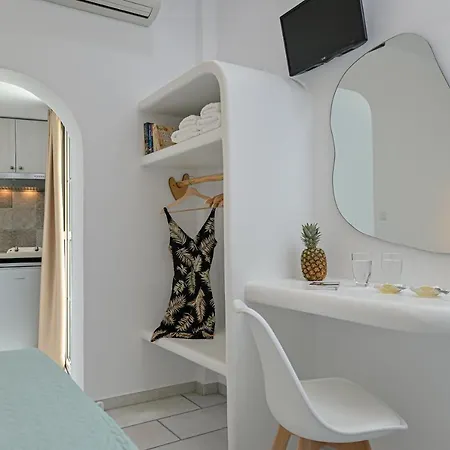 Sofi Guest house Naxos City