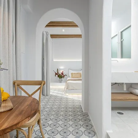 Sofi 3* Naxos City