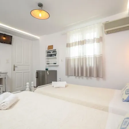 Guest house Sofi Naxos City